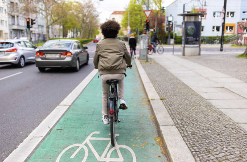 From Car to Bike: How to Overcome the Barriers to Transitioning to Bike Commuting